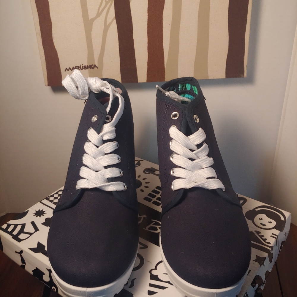 Refresh Women's Heel Boot - Picture 9 of 12
